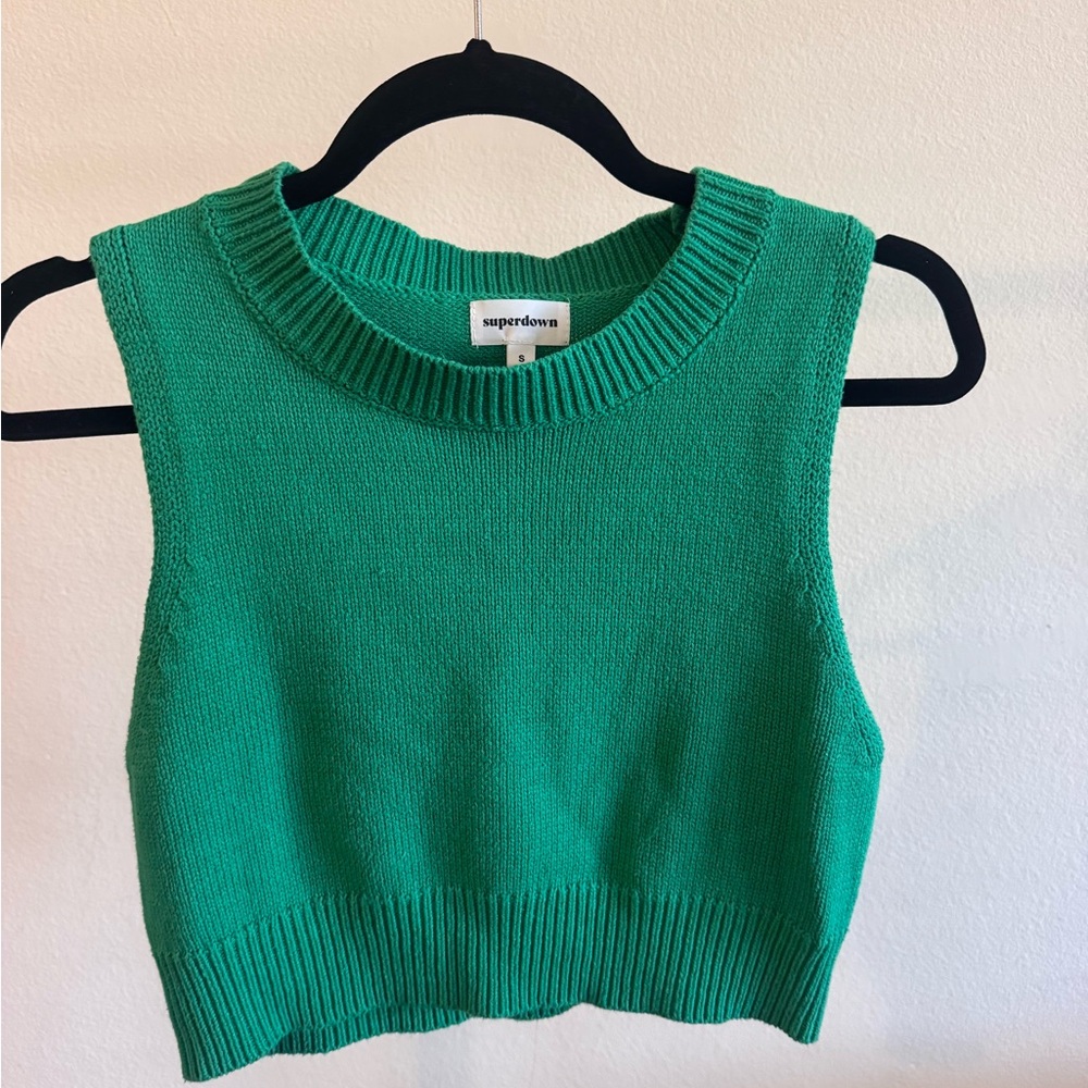 Superdown Green Sleeveless Sweater Size Small